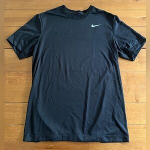 Men's dri-fit Nike tee